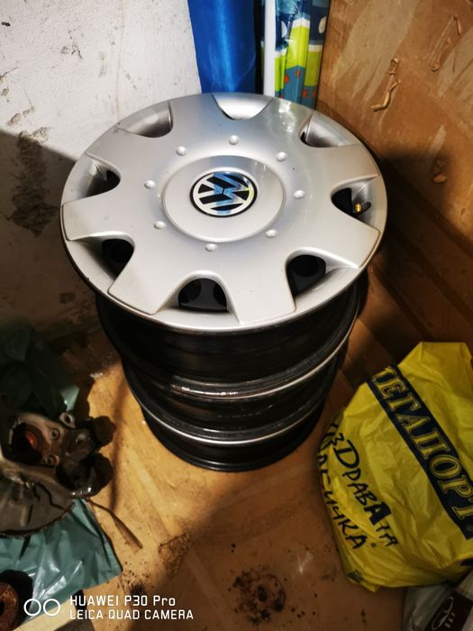 Джанти 16 VW железни с тасове