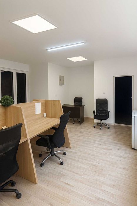 Дава се под наем Офис в Пловдив, Център - 150 кв.м за 382.5 € - Снимка #4