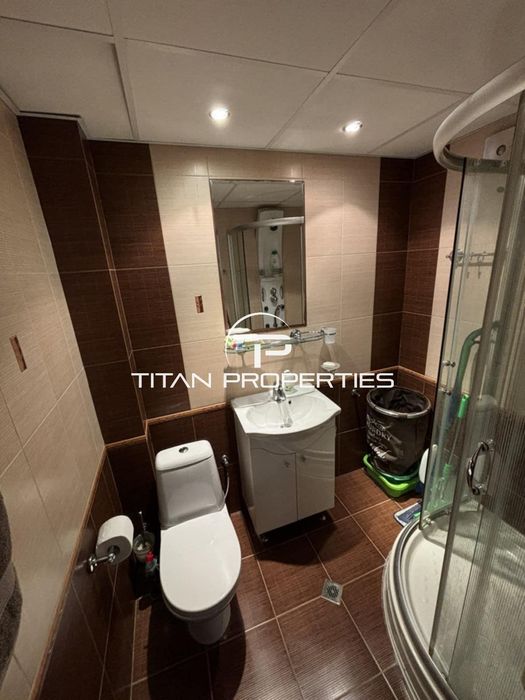 Продава се Четиристаен апартамент в Бургас, Център - 120 кв.м за 2667 €/кв.м - Снимка #12