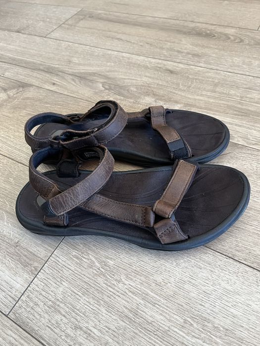Sandale Teva 40 barbati