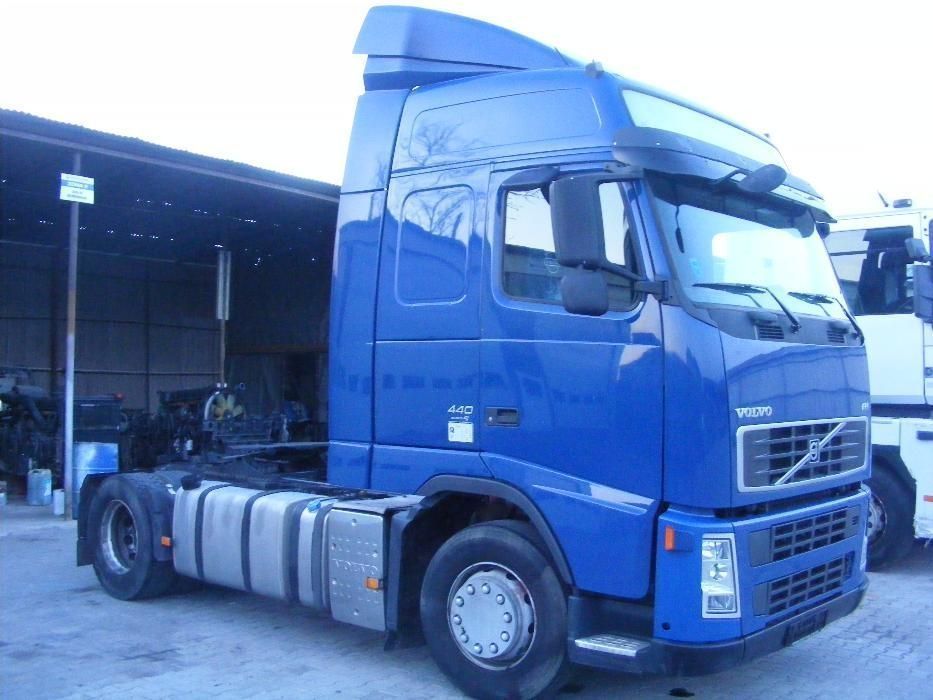 Dezmembrez Volvo FH FM 12 13 E5