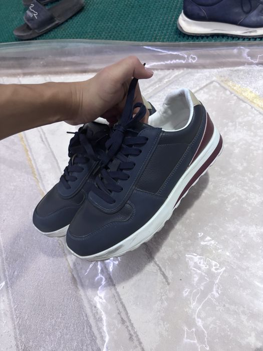 Кроссовки 39-40рз