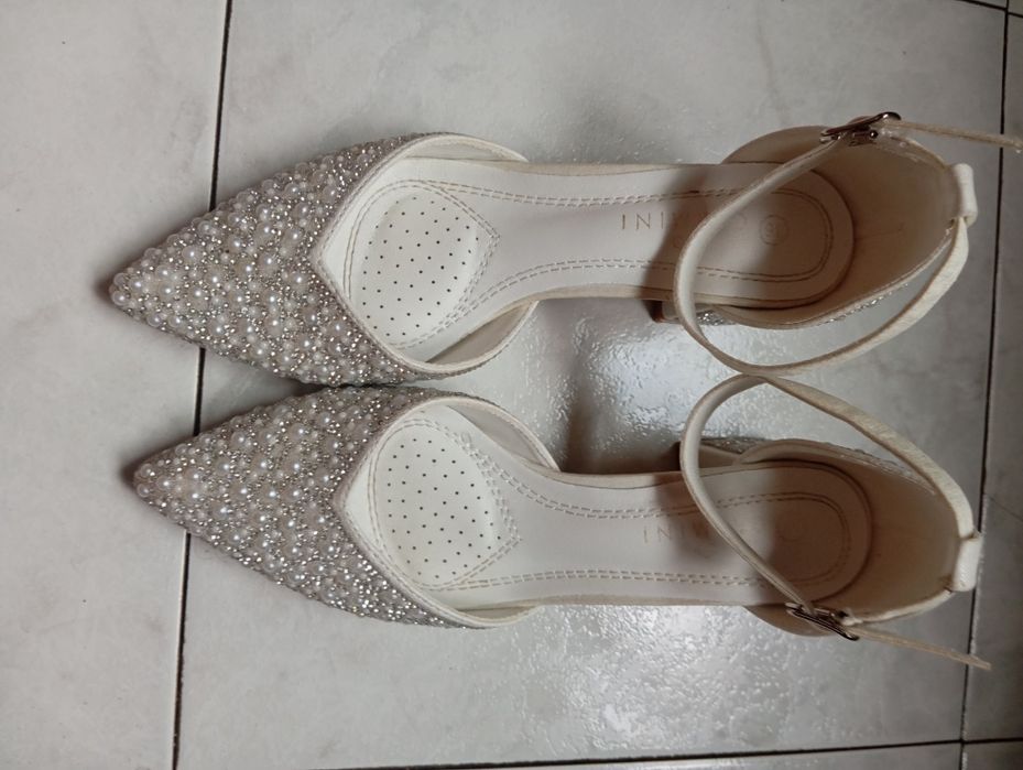 Туфли CARMINI белый