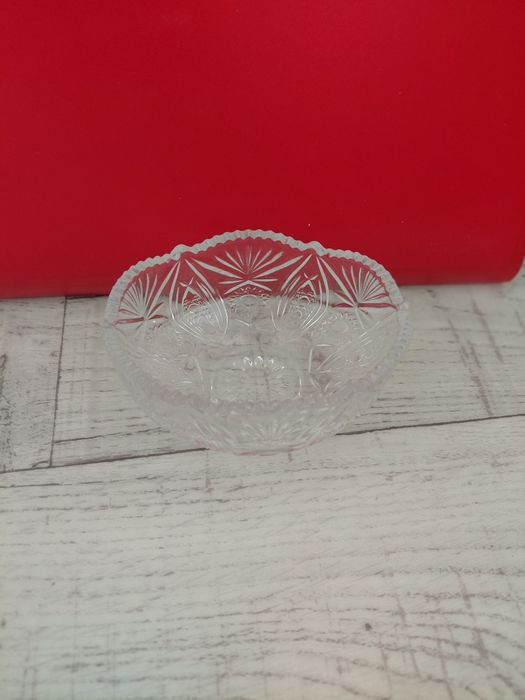 Продам хрусталь.