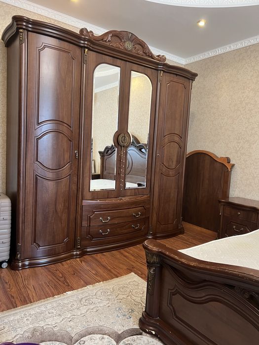 Гарнитур спальный, можно по отдельности, кровать 200х220 размеры