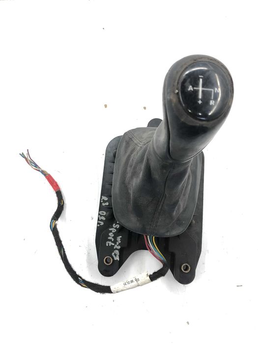 Скоростен лост от Mercedes-benz c-sport w203 2001г