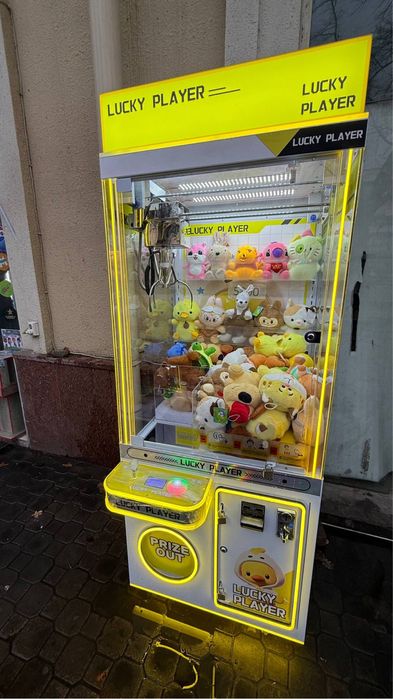 O‘yinchoq ushlagich apparati sotiladi, tayyor biznes