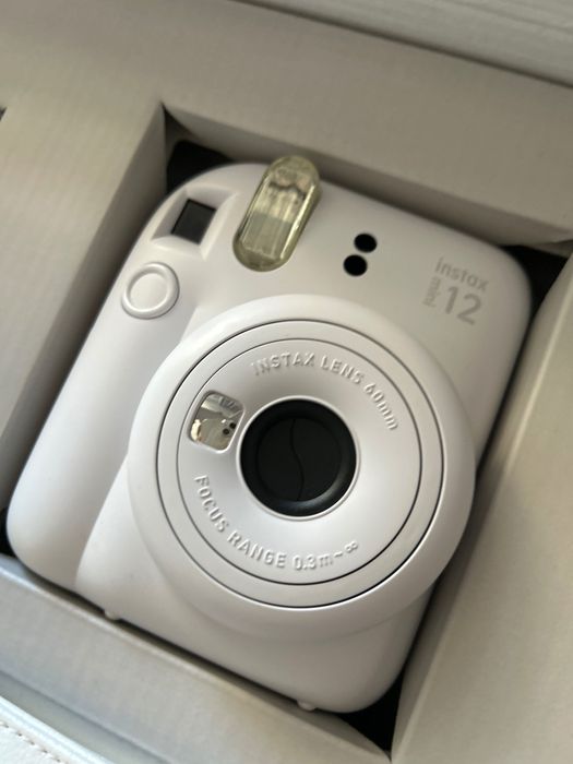 Instax mini 12, полный набор!
