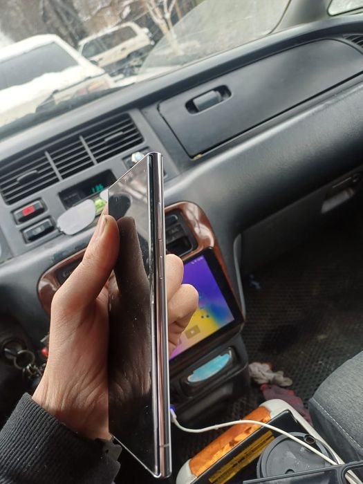 Продам Самсунг S22 Ultra