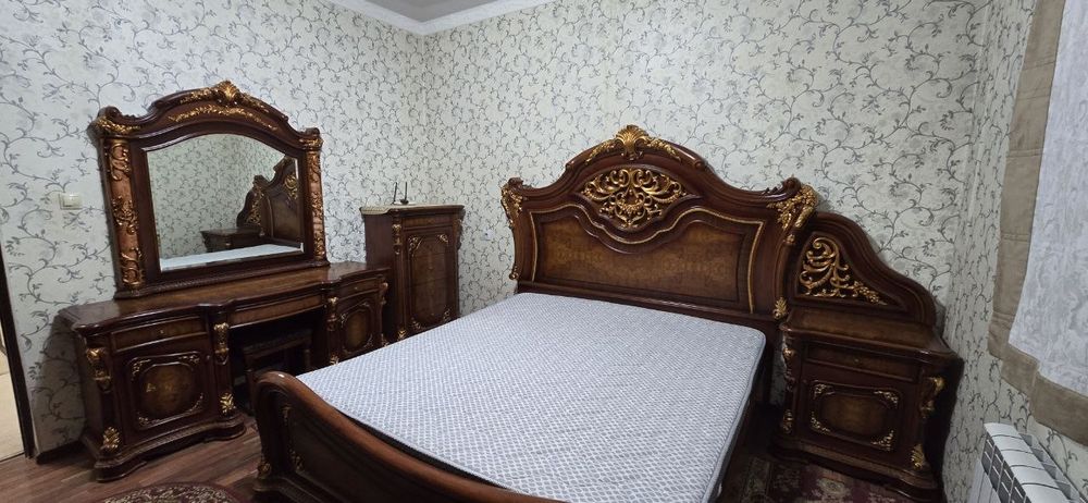 Срочно Продажа 4-х ком. квартиры Район: Юнус-Абад
Улица: Шахристанская