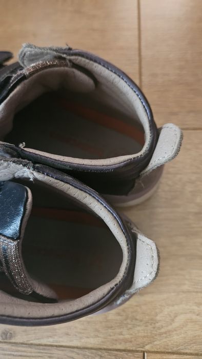 Ghete ( fete)  de toamna nr 31 Biomecanics