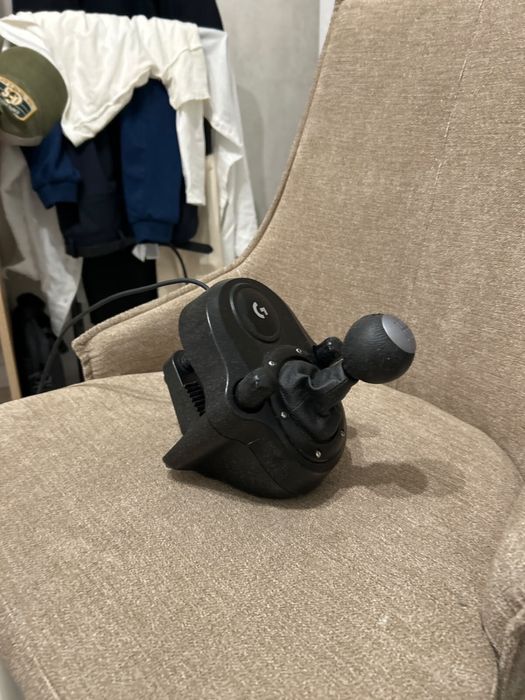 Продаётся игровой комплект Logitech G
