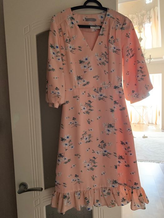 Платье миди LICHI