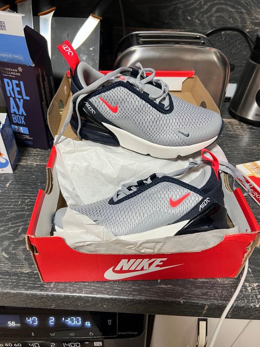 Air max 270BP детски маратонки