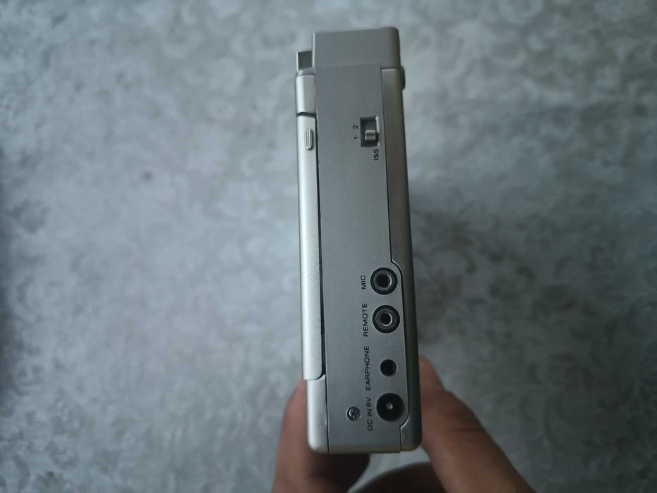 Радиоприемник Sony CFM-800