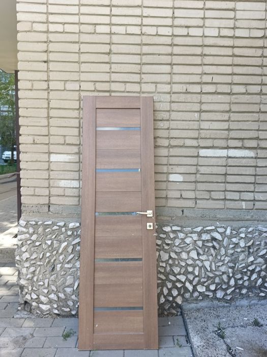Продам двери наружная