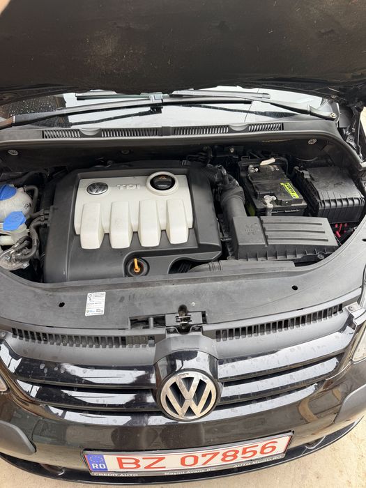 Golf 5 plus 1.9 tdi an 2006 nu necesita nici o investitie !