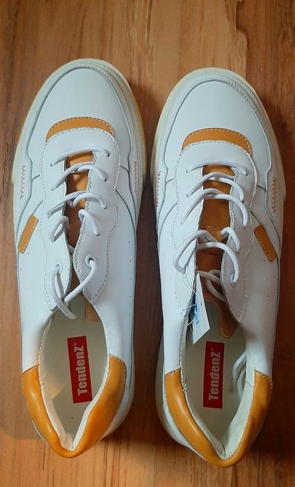 Нови мъжки обувки естествена кожа