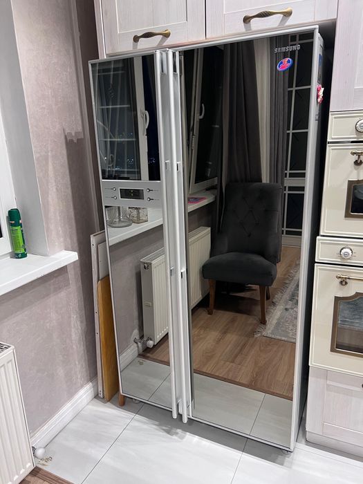 Рабочий холодильник Samsung Side By Side