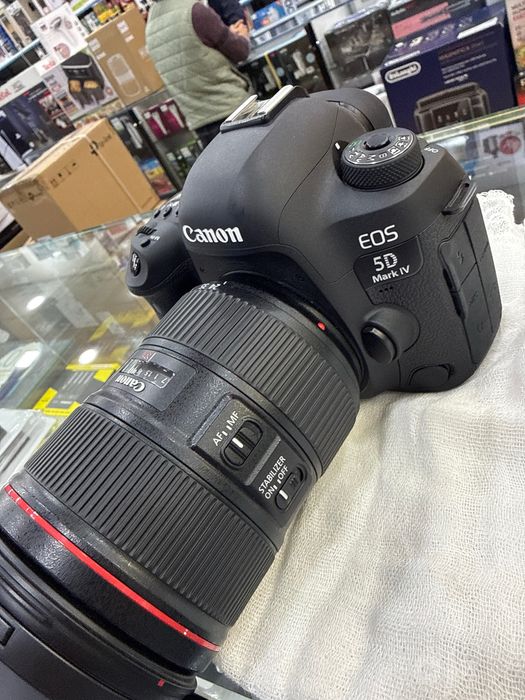 Продаётся Canon 5d Mark4 kit 99% новый