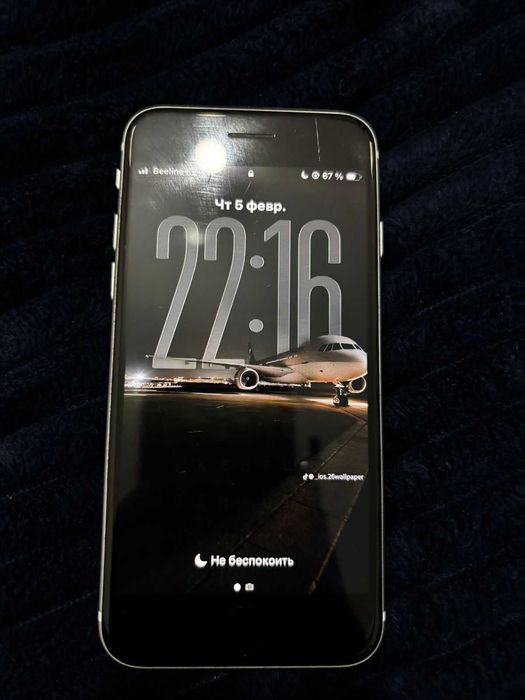 Продам Iphone SE 2020