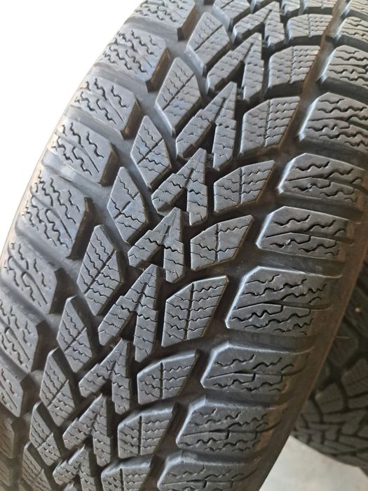 4 anvelope iarnă 185 60 r15 Dunlop