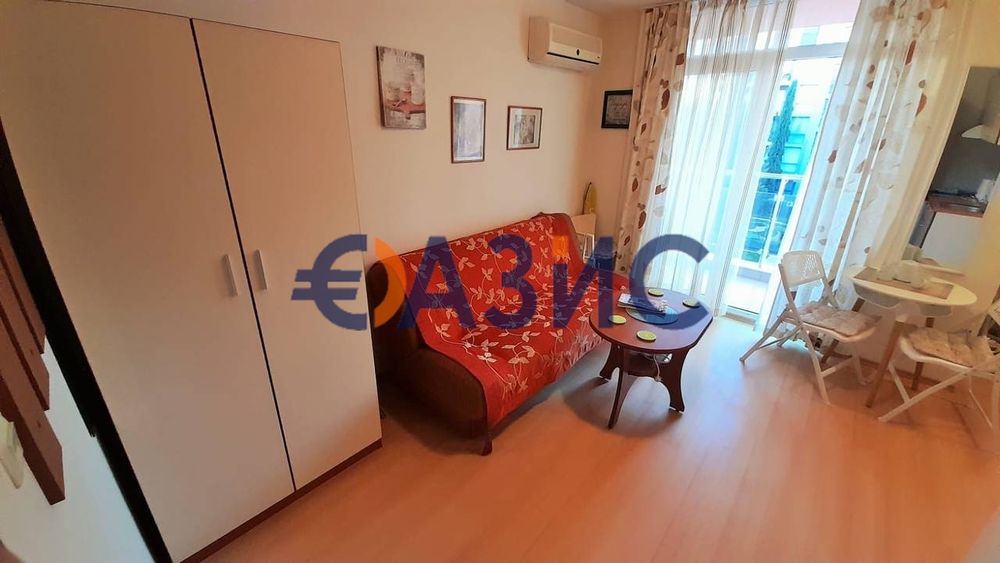 Продава се Едностаен апартамент в к.к. Слънчев бряг - 37 кв.м за 1230 €/кв.м - Снимка #3
