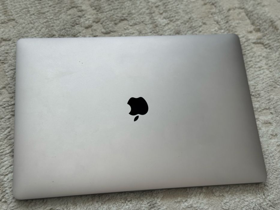 Макбук про 512 гб