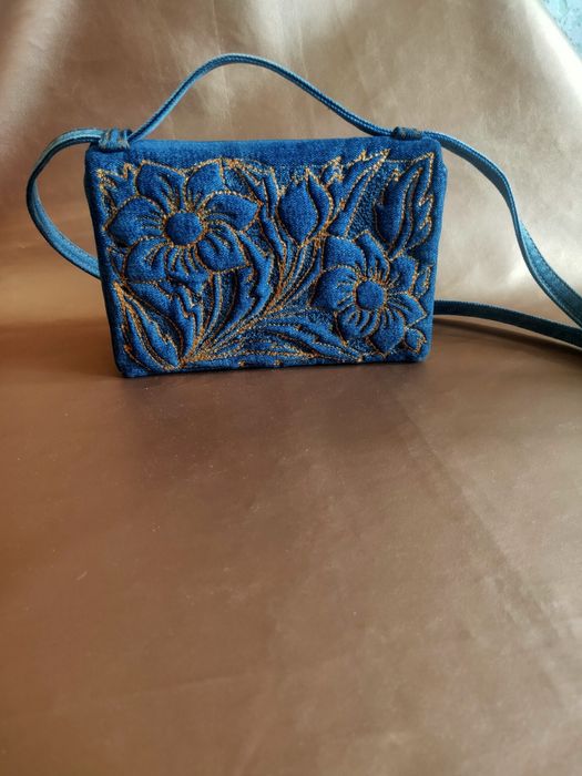 Продам джинсовую сумочку