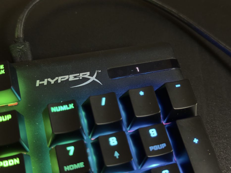 Клавиатура HyperX Alloy Origins 100 [Red Switch]