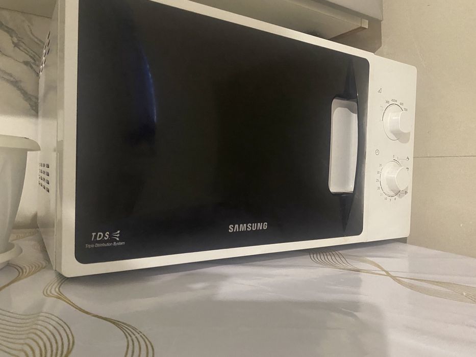 Микроволновка тттттттттт