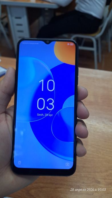 Telfon Tecno Pop6 PRO Sotiladi