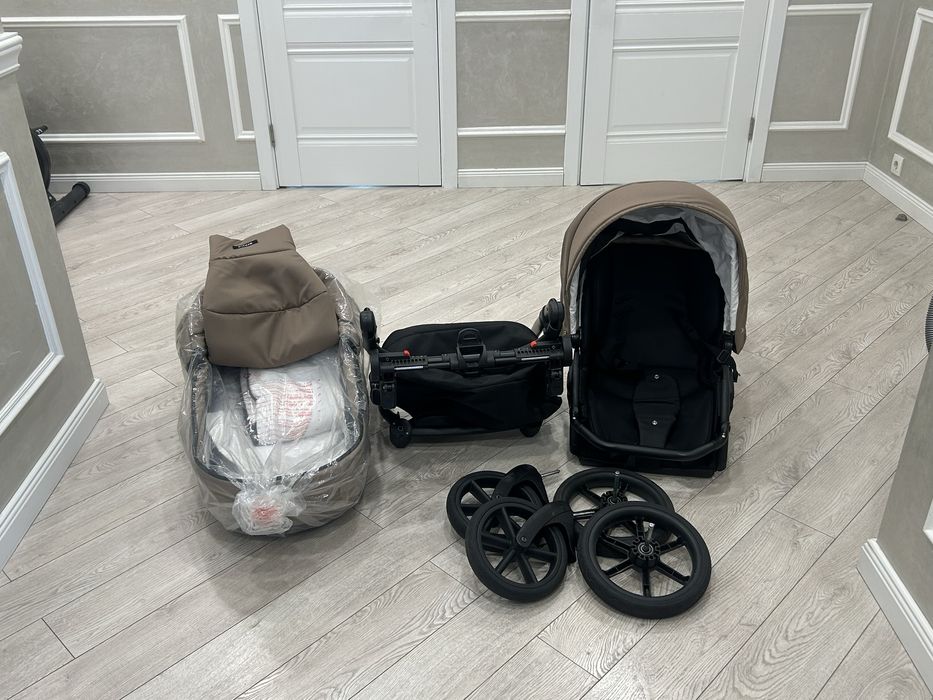 Коляска. Люлька. Прогулочная 2 в 1