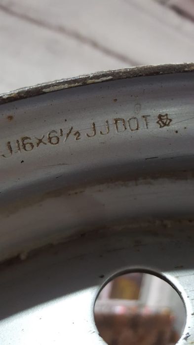 Продам диски штампы.                     .