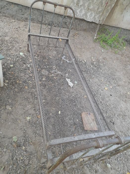 Темир кровать ...