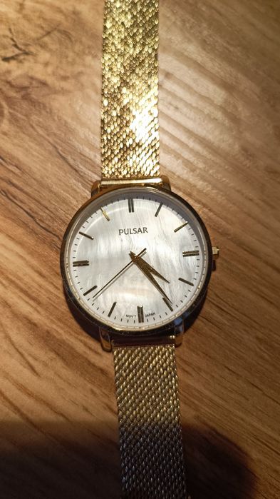 Ceas de dama nou nout,model deosebit