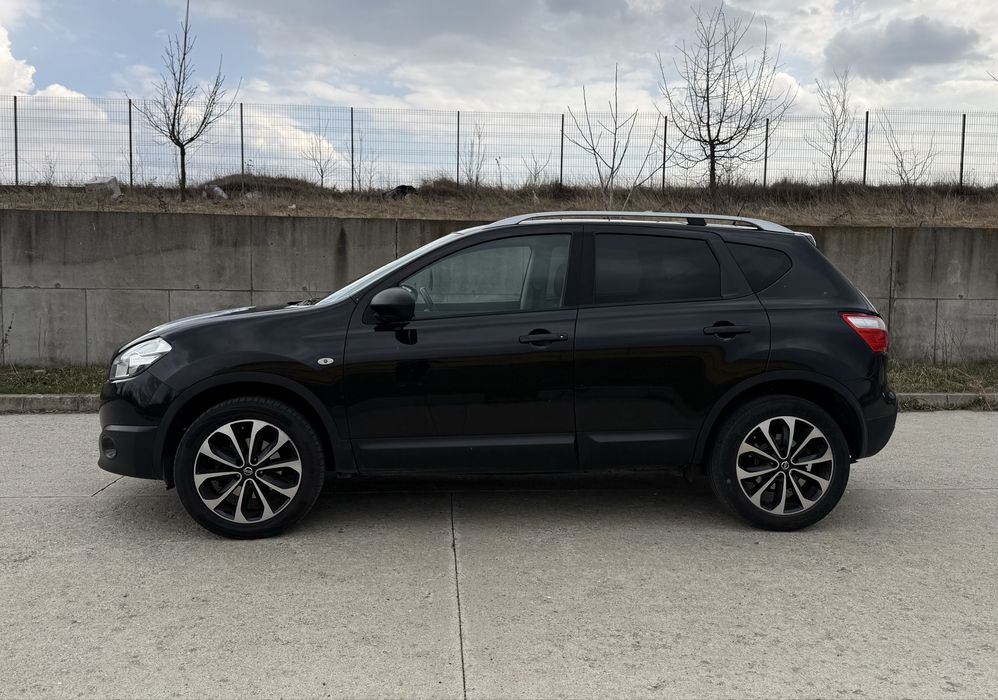 Nissan Qashqai Turbo Diesel Connect Edition 1.5 dCi 2012 ^