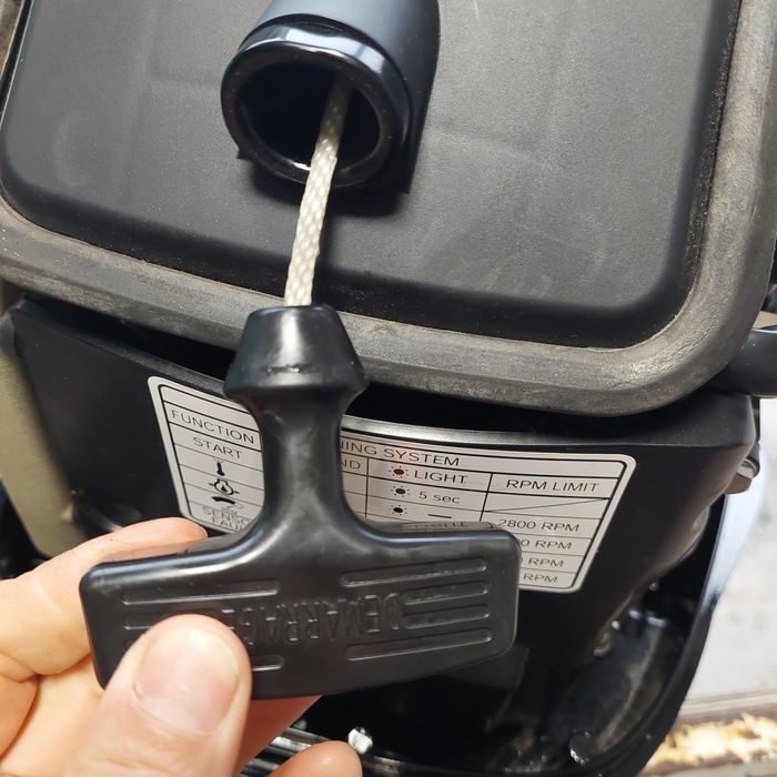 Двигател за лодка Mercury F25MH EFI къс ботуш с е-стартер/зарядно 12V