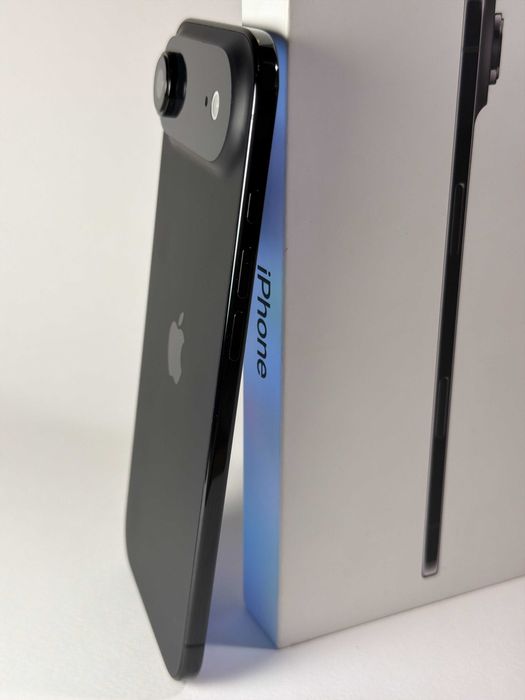 iPhone Air | Перфектно състояние | Space Black | 256GB | 93%