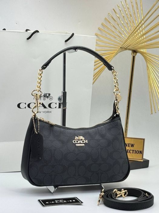 Geanta Coach noua !!! Dimensiuni 23/14 !!!