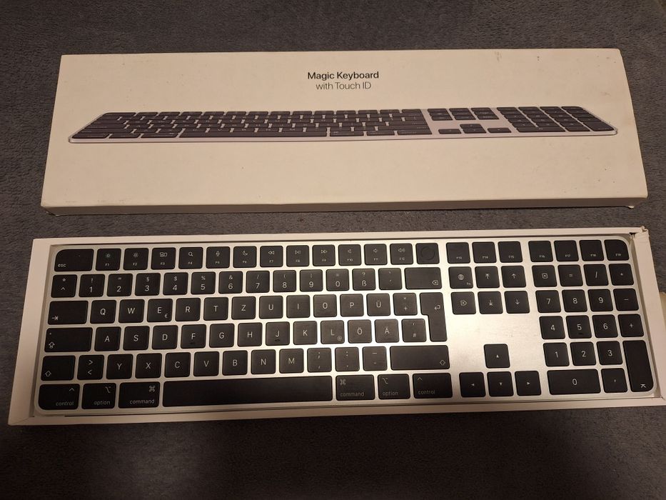 Magic Keyboard *TOUCH ID*