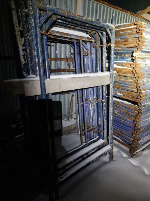 Леса строительные