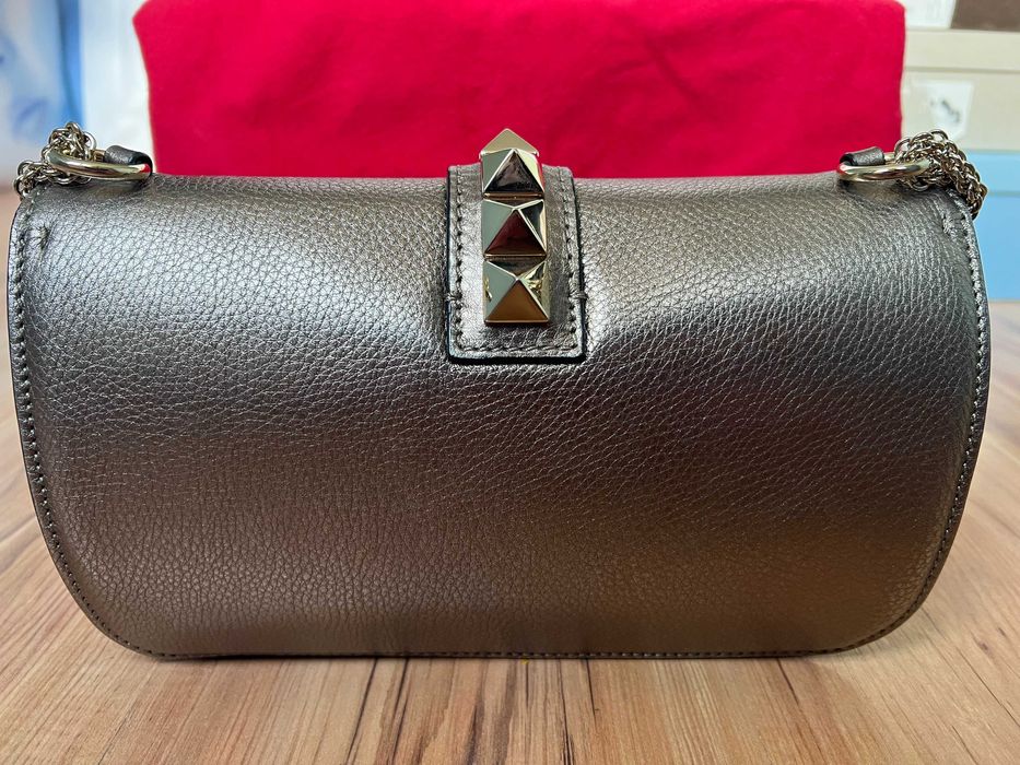 Оригинална чанта Valentino