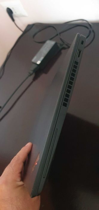 Lenovo ThinkPad T490s i7 - 8865u, 8Gb DDR4, SSD 240gb