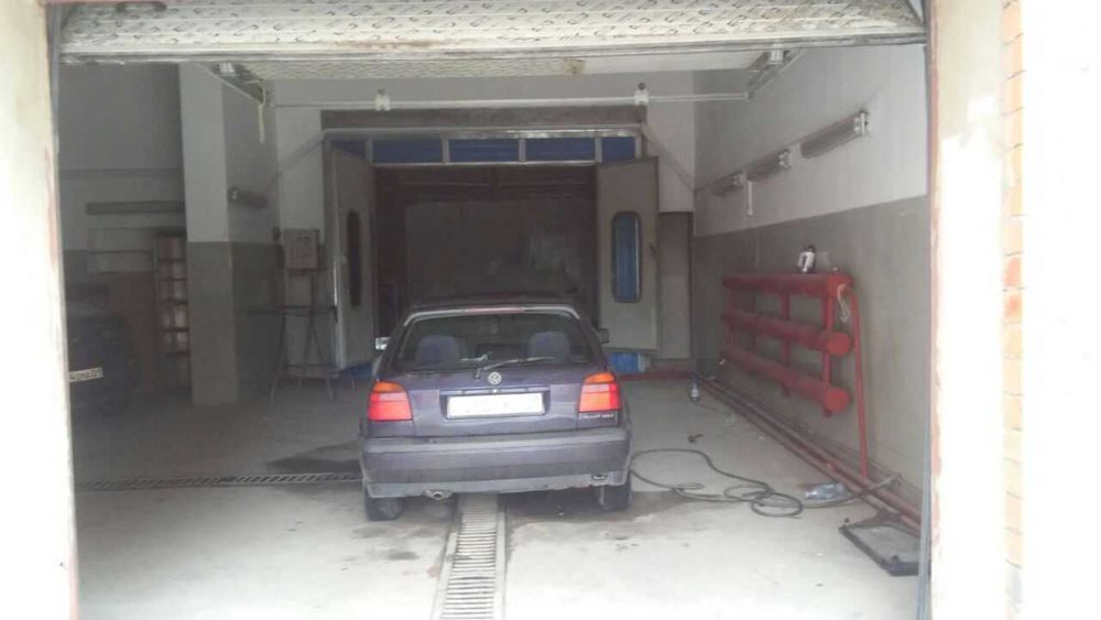 Сдам в аренду тёплый бокс  , 150м2, 100м2