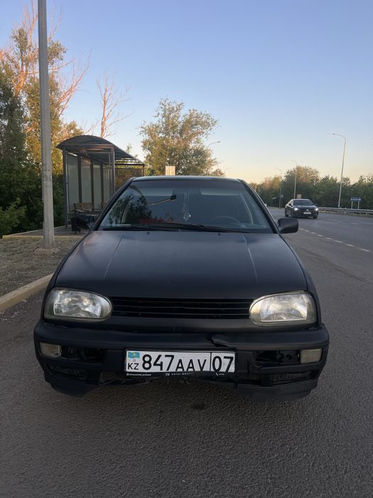 Продам или обмен гольф 3 1.8