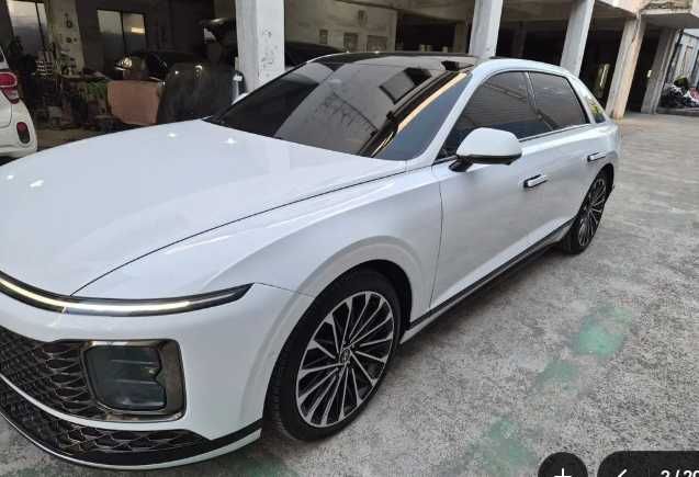 Hyundai Grandeur Calligraphy