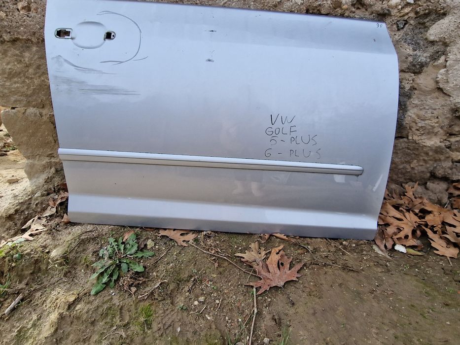 VW GOLF  5-plus 6-plus предна дясна врата