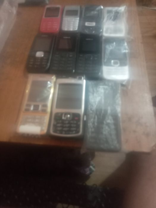 Продаю телефоны нокия орегенал