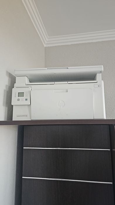 Продам моноблок Mac принтер hp